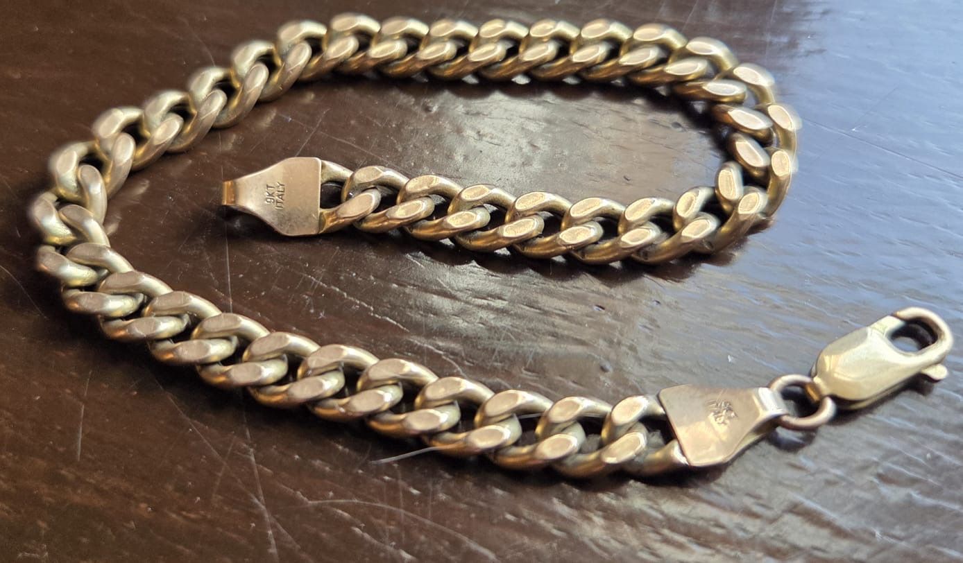 9ct Yellow Gold Curb Bracelet